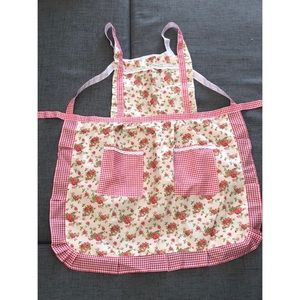 Vintage cooking apron